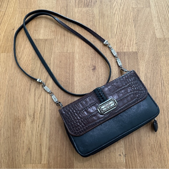 Brighton Handbags - Brighton Black Brown Leather Crossbody Organizer Zip Around Wallet